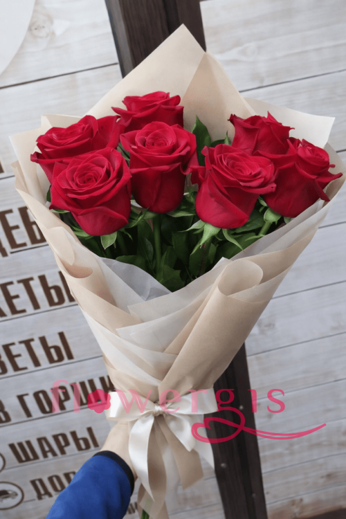 Хит из красных роз